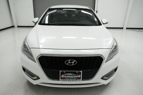 2016 Hyundai SONATA Hybrid SE