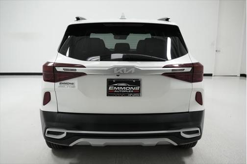2023 Kia Seltos EX