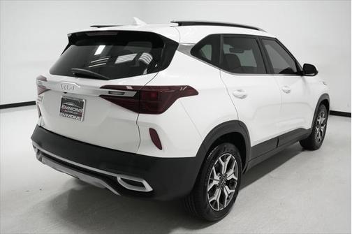 2023 Kia Seltos EX