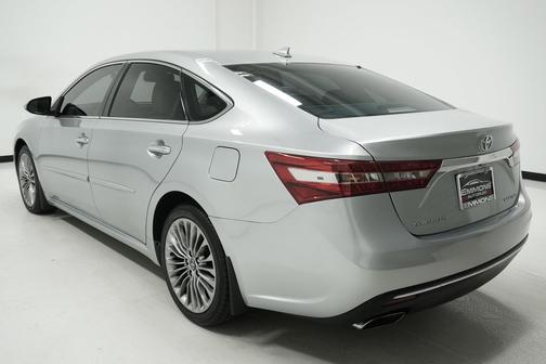 2016 Toyota Avalon Limited
