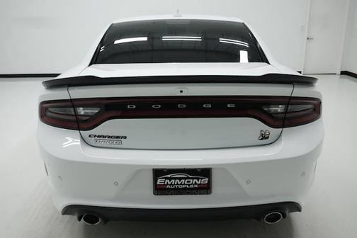 Photo 5 of 29 of 2021 Dodge Charger Scat Pack