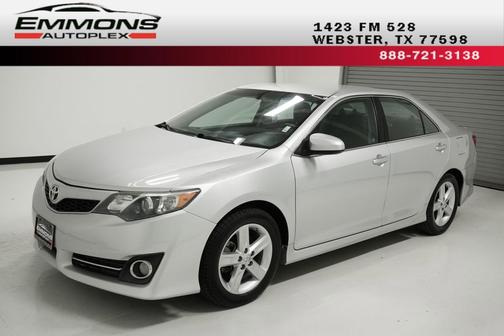2014 Toyota Camry SE