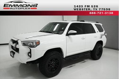 2023 Toyota 4Runner SR5