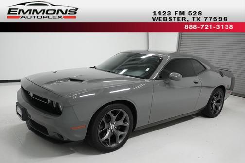 2018 Dodge Challenger SXT