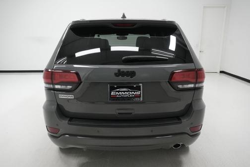 2022 Jeep Grand Cherokee Laredo