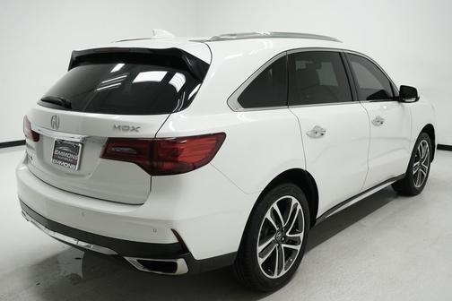 2017 Acura MDX w/Advance Pkg