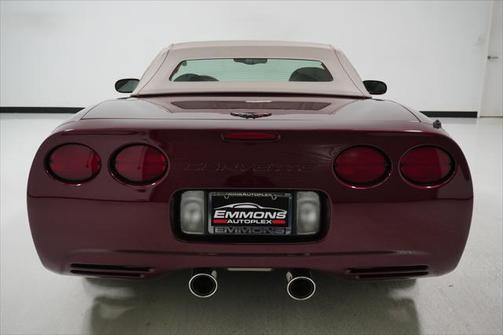 2003 Chevrolet Corvette Base