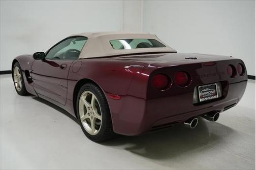2003 Chevrolet Corvette Base