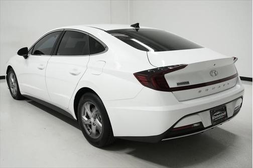 2022 Hyundai SONATA SE