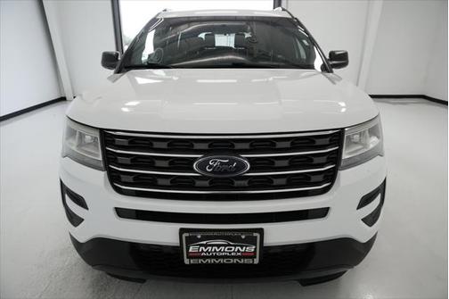 2017 Ford Explorer Base