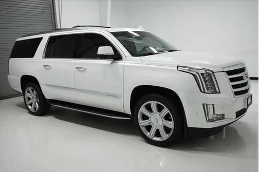 2017 Cadillac Escalade ESV Luxury