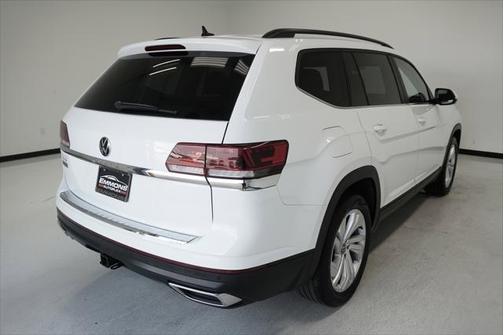 2023 Volkswagen Atlas 3.6L SE w/Technology