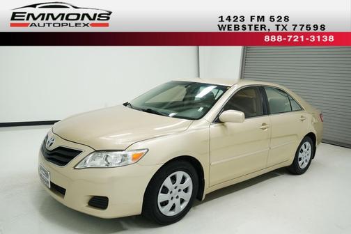 2010 Toyota Camry LE