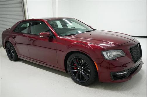 2023 Chrysler 300 C