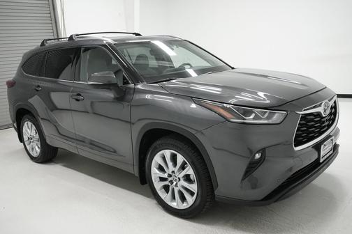 2022 Toyota Highlander Limited