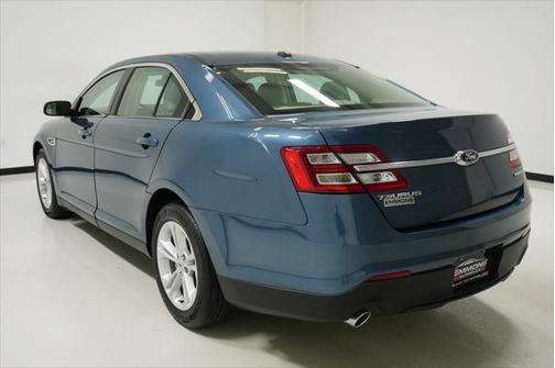 2018 Ford Taurus SE