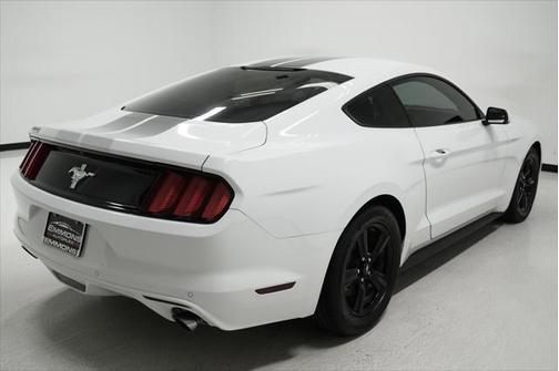 2017 Ford Mustang V6