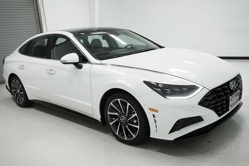 2022 Hyundai SONATA Limited