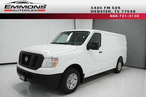 Photo 1 of 22 of 2017 Nissan NV Cargo NV2500 HD SV V6/SV V8