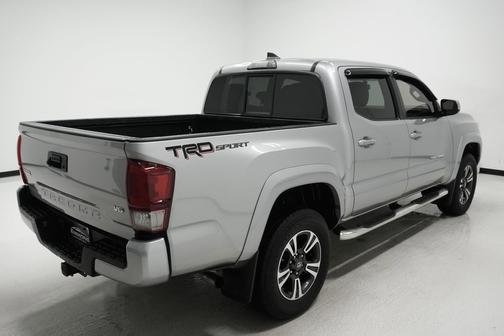 2016 Toyota Tacoma TRD Sport