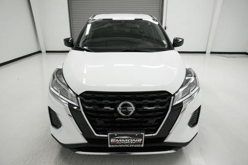 2021 Nissan Kicks S
