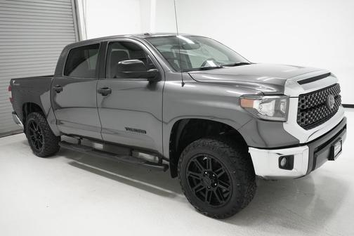 2018 Toyota Tundra SR5