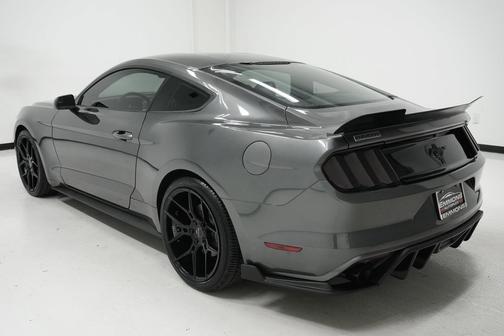 2017 Ford Mustang V6