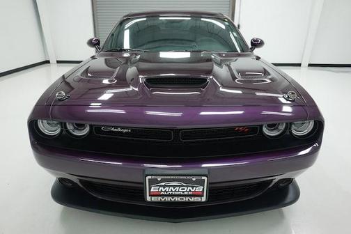 Photo 2 of 28 of 2020 Dodge Challenger R/T Scat Pack