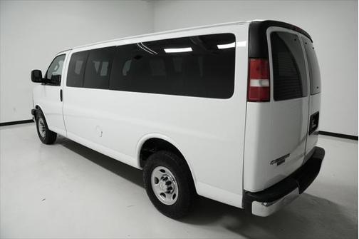 2016 Chevrolet Express 3500 LT