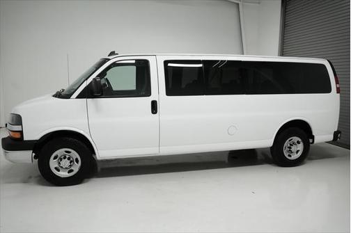2016 Chevrolet Express 3500 LT
