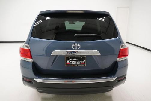 2013 Toyota Highlander SE