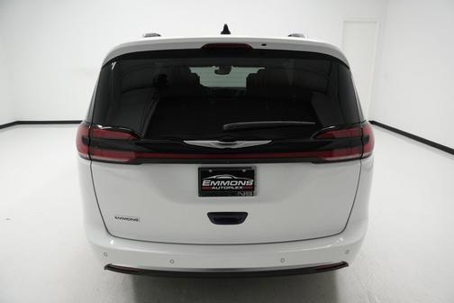 2023 Chrysler Pacifica L