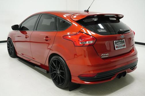 2018 Ford Focus ST Base