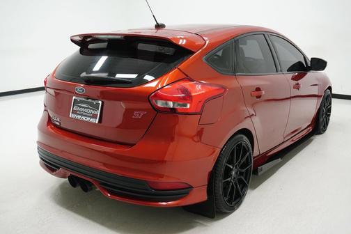2018 Ford Focus ST Base