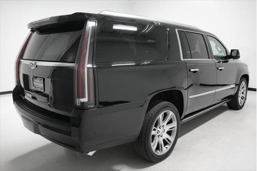 2017 Cadillac Escalade ESV Premium Luxury