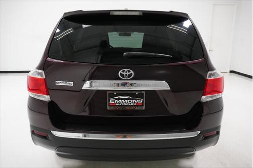 2011 Toyota Highlander SE