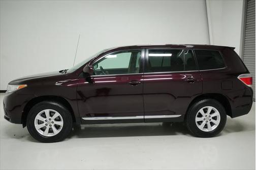 2011 Toyota Highlander SE