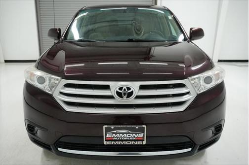 2011 Toyota Highlander SE