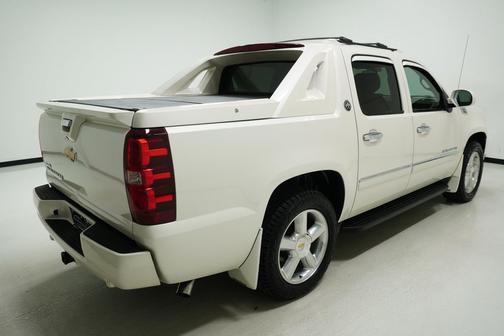 2013 Chevrolet Avalanche LTZ