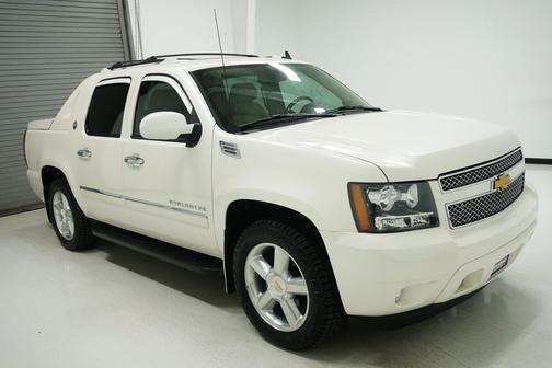 2013 Chevrolet Avalanche LTZ