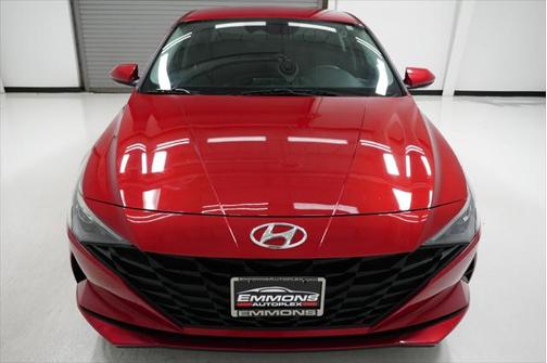 2021 Hyundai ELANTRA SEL