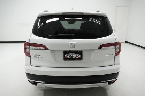 2021 Honda Pilot Touring 8-Passenger