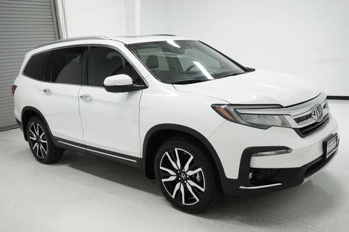 2021 Honda Pilot Touring 8-Passenger