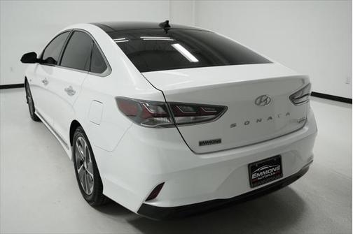 2019 Hyundai SONATA Hybrid Limited