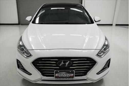 2019 Hyundai SONATA Hybrid Limited