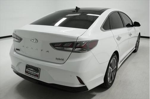 2019 Hyundai SONATA Hybrid Limited