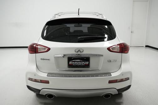2016 INFINITI QX50 Base