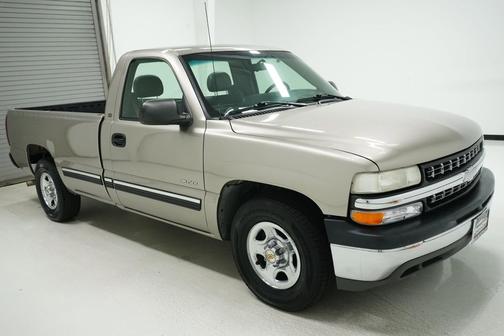 2000 Chevrolet Silverado 1500 Base