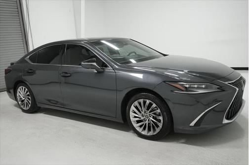 2022 Lexus ES 350 Ultra Luxury