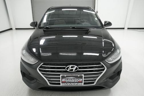 2022 Hyundai Accent SE